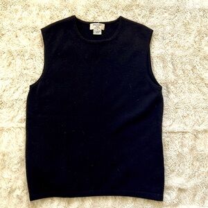 Brooks Bros 346 Women’s 100% cashmere black sweater vest. Size M